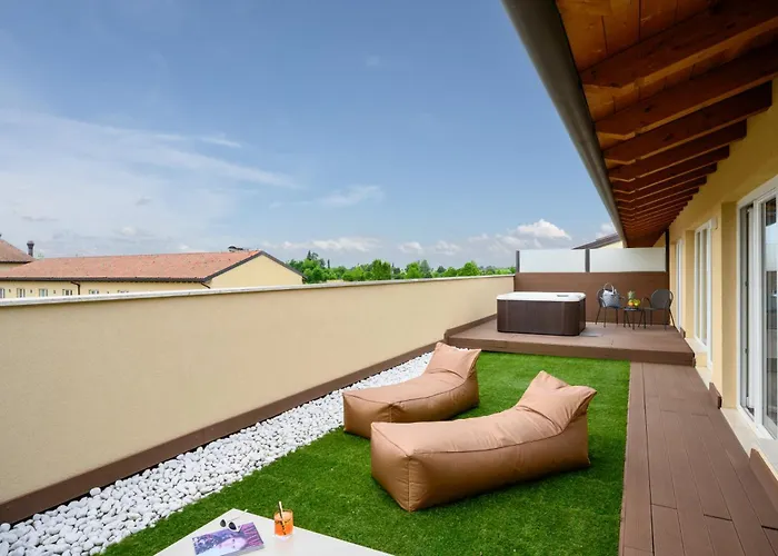 מלון Leonardo Di Garda - Wellness And 4*