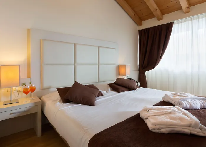 Leonardo Di Garda - Wellness And מלון