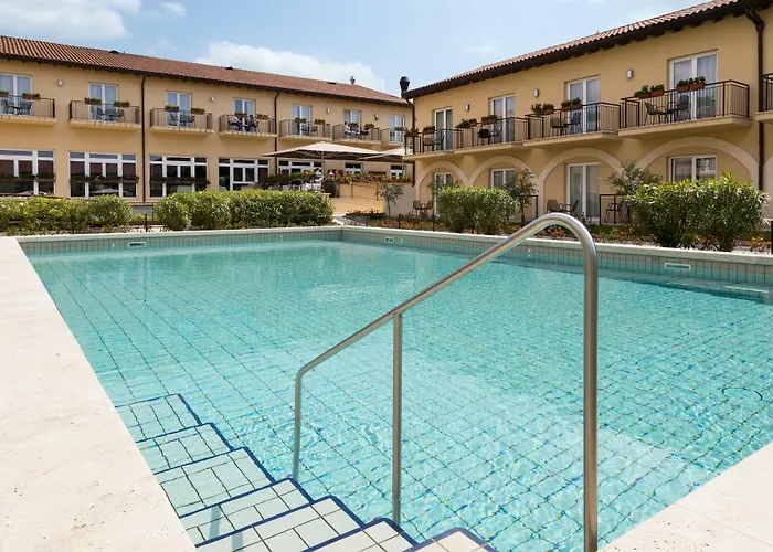 Leonardo Di Garda - Wellness And 4* לאזיסה