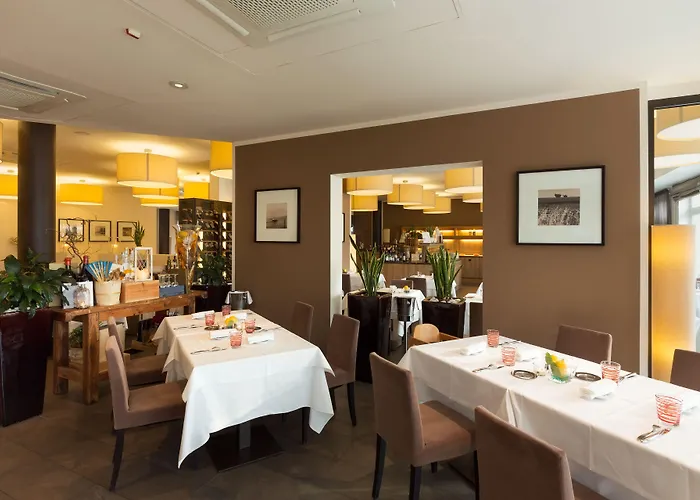 מלון Leonardo Di Garda - Wellness And 4*