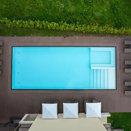 Отель Leonardo Di Garda - Wellness And