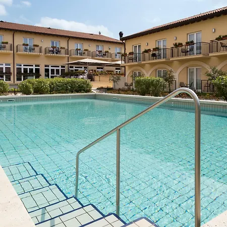 Leonardo Di Garda - Wellness And 4* לאזיסה