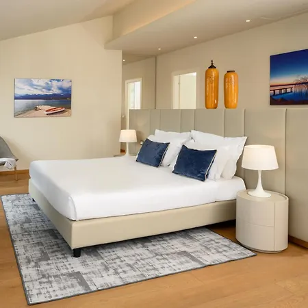 ホテル Leonardo Di Garda - Wellness And ラツィーゼ