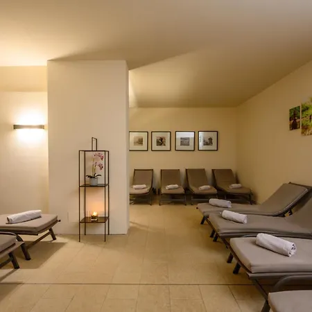 Leonardo Di Garda - Wellness And