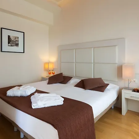 Отель Leonardo Di Garda - Wellness And Лацизе