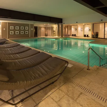 ホテル Leonardo Di Garda - Wellness And 4*