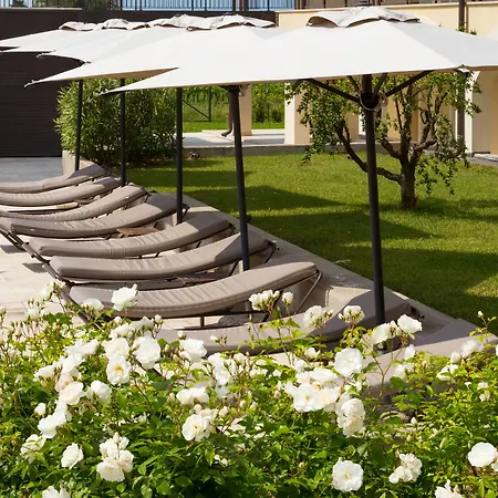 Leonardo Di Garda - Wellness And 4*