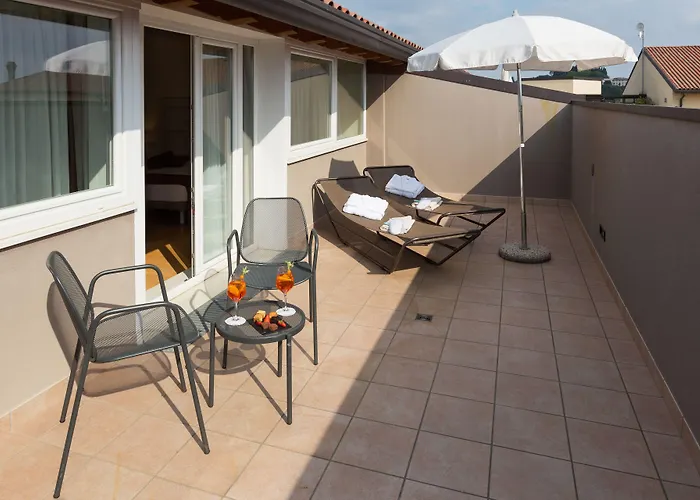 Hotel Leonardo Di Garda - Wellness And 4*