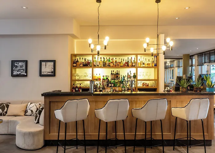 Leonardo Di Garda - Wellness And فندق لاتيزي