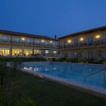 מלון Leonardo Di Garda - Wellness And 4*