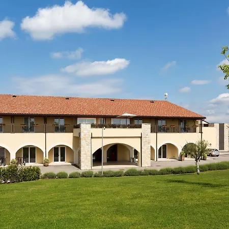 מלון Leonardo Di Garda - Wellness And 4*